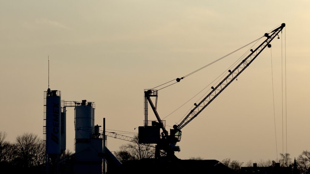Berlin - crane on the river Spree